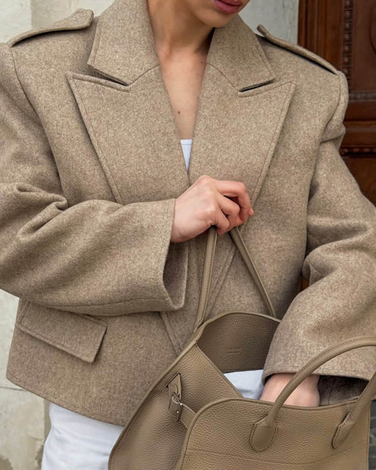 EB | Blazer mit Schulterpolstern