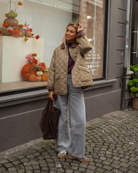 EB | Gesteppte Retrojacke