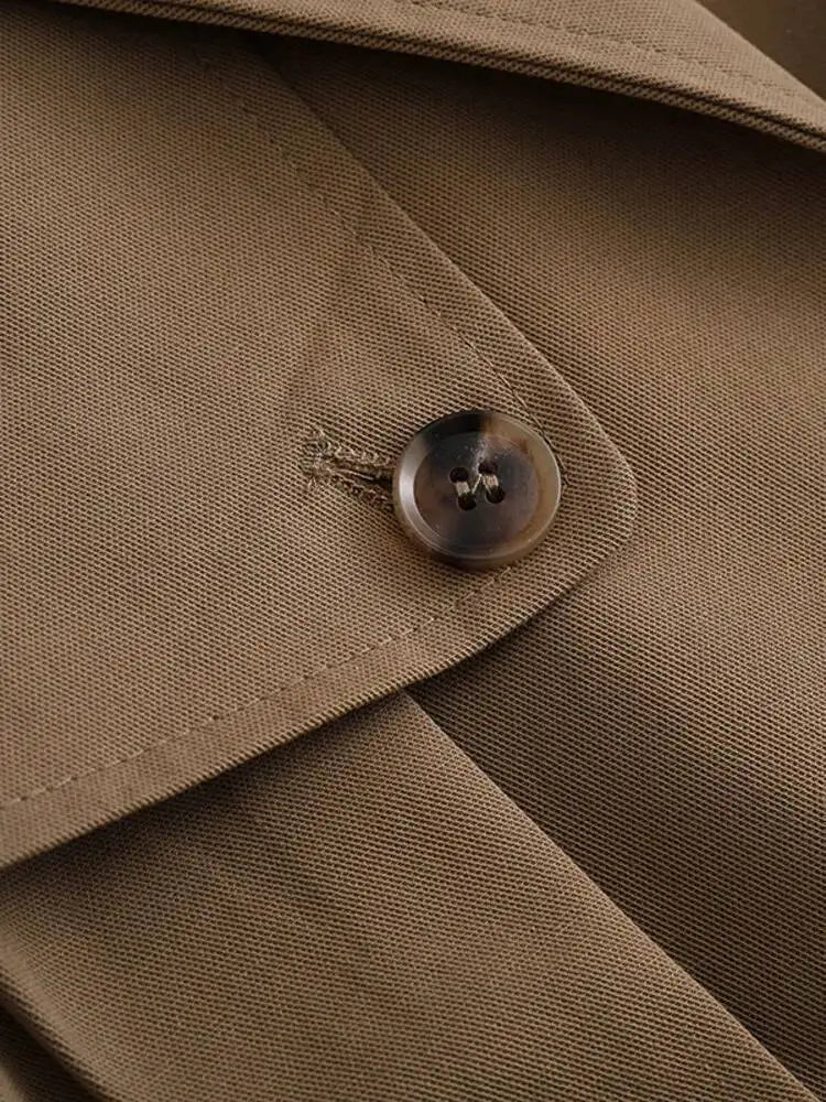 EB | Trenchcoat