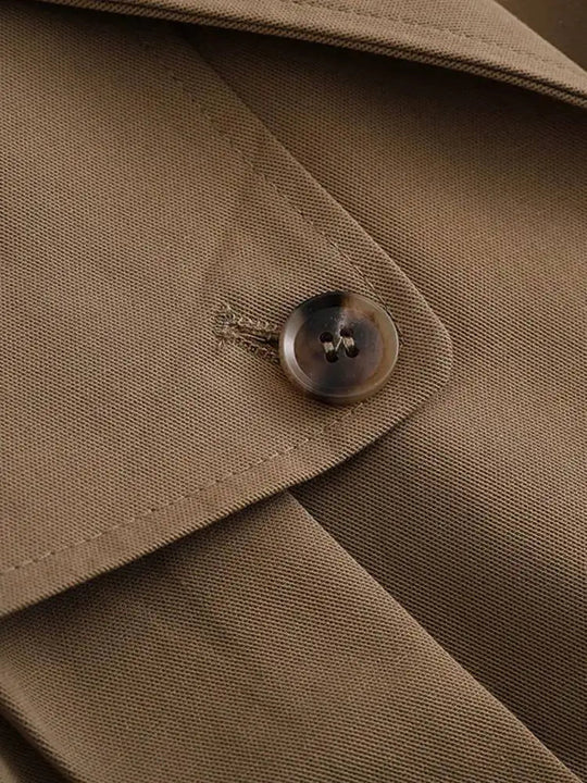 EB | Trenchcoat