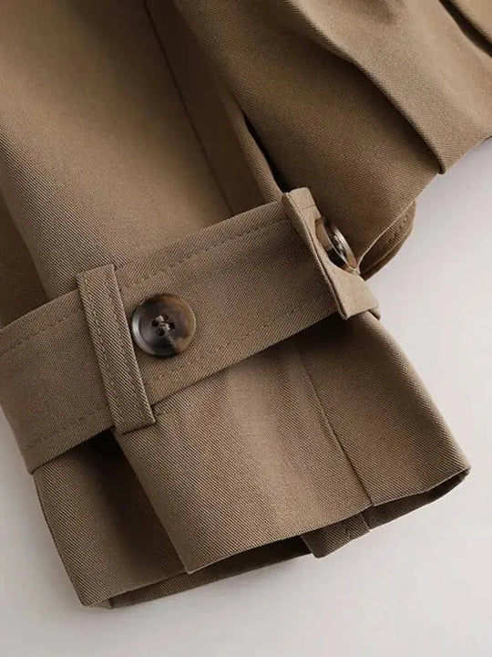 EB | Trenchcoat