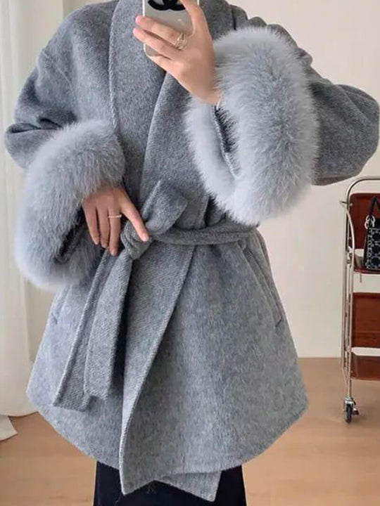 EB | Faux Fur Mantel