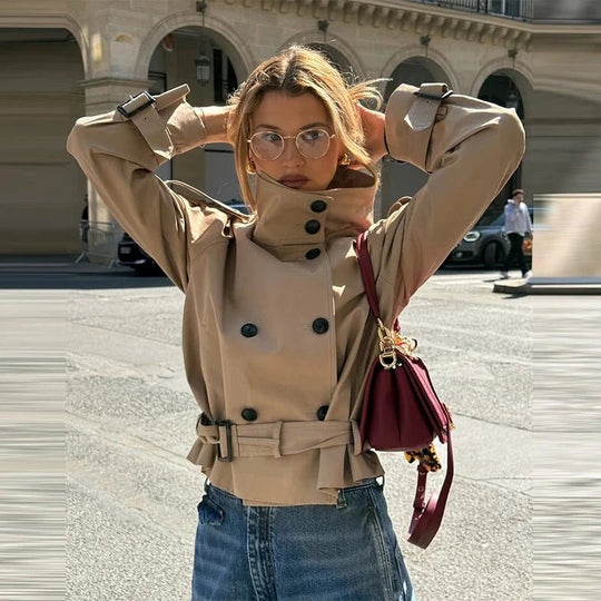 EB | Trenchcoat
