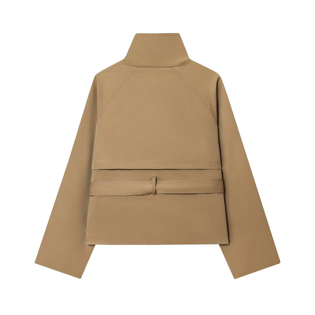 EB | Trenchcoat