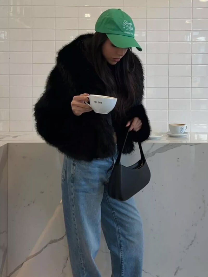 EB | Faux Fur Mantel