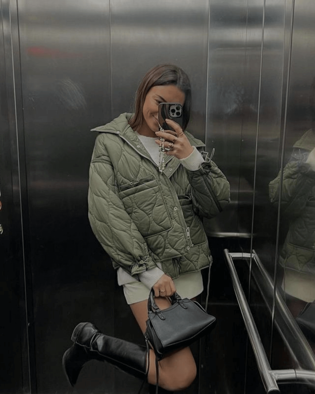 EB | Mantel