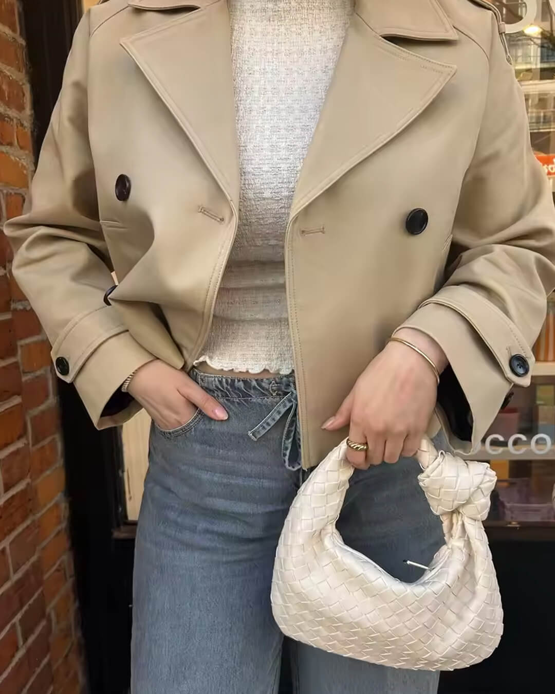 EB | Cropped Trenchcoat