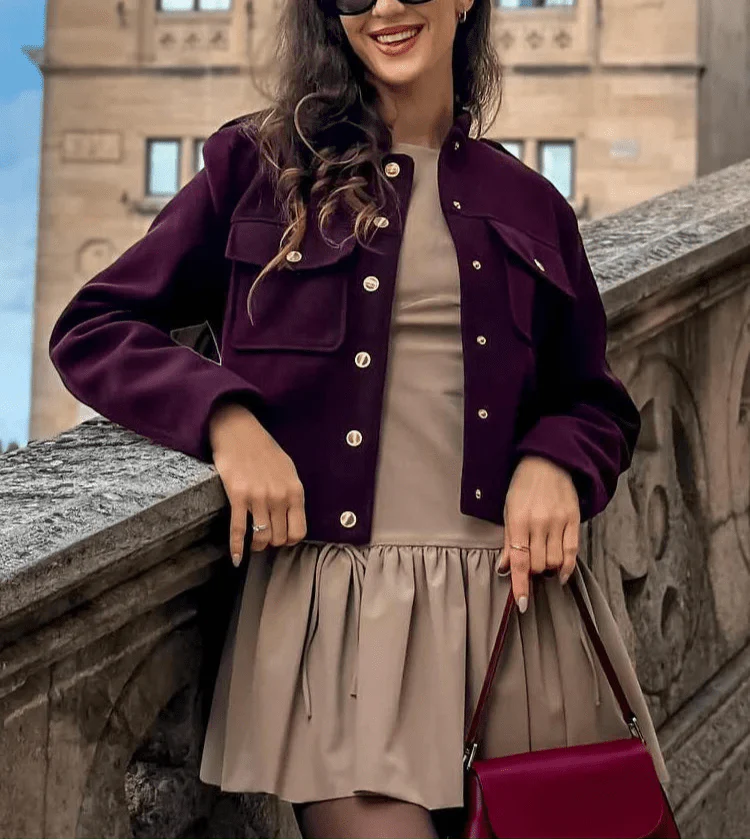 EB | Bomberjacke mit Goldenen Details