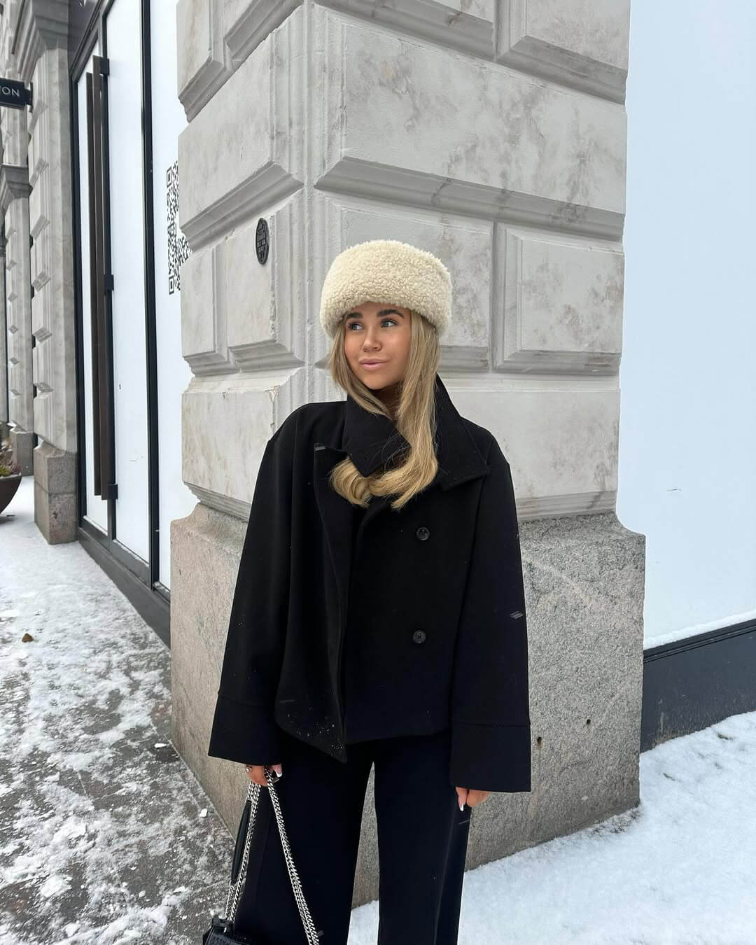 EB | Elegante Jacke mit Stehkragen