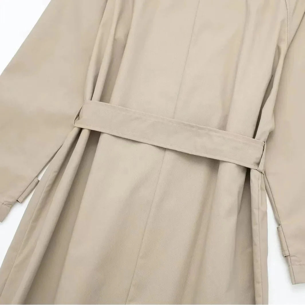 EB | Trenchcoat