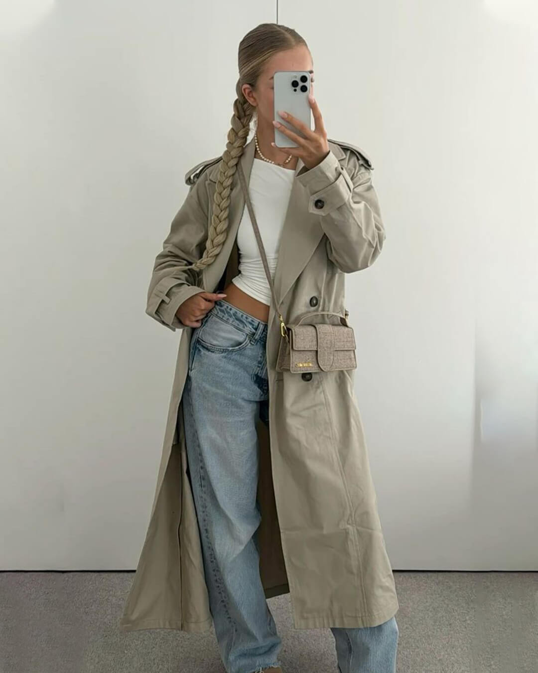 EB | Trenchcoat