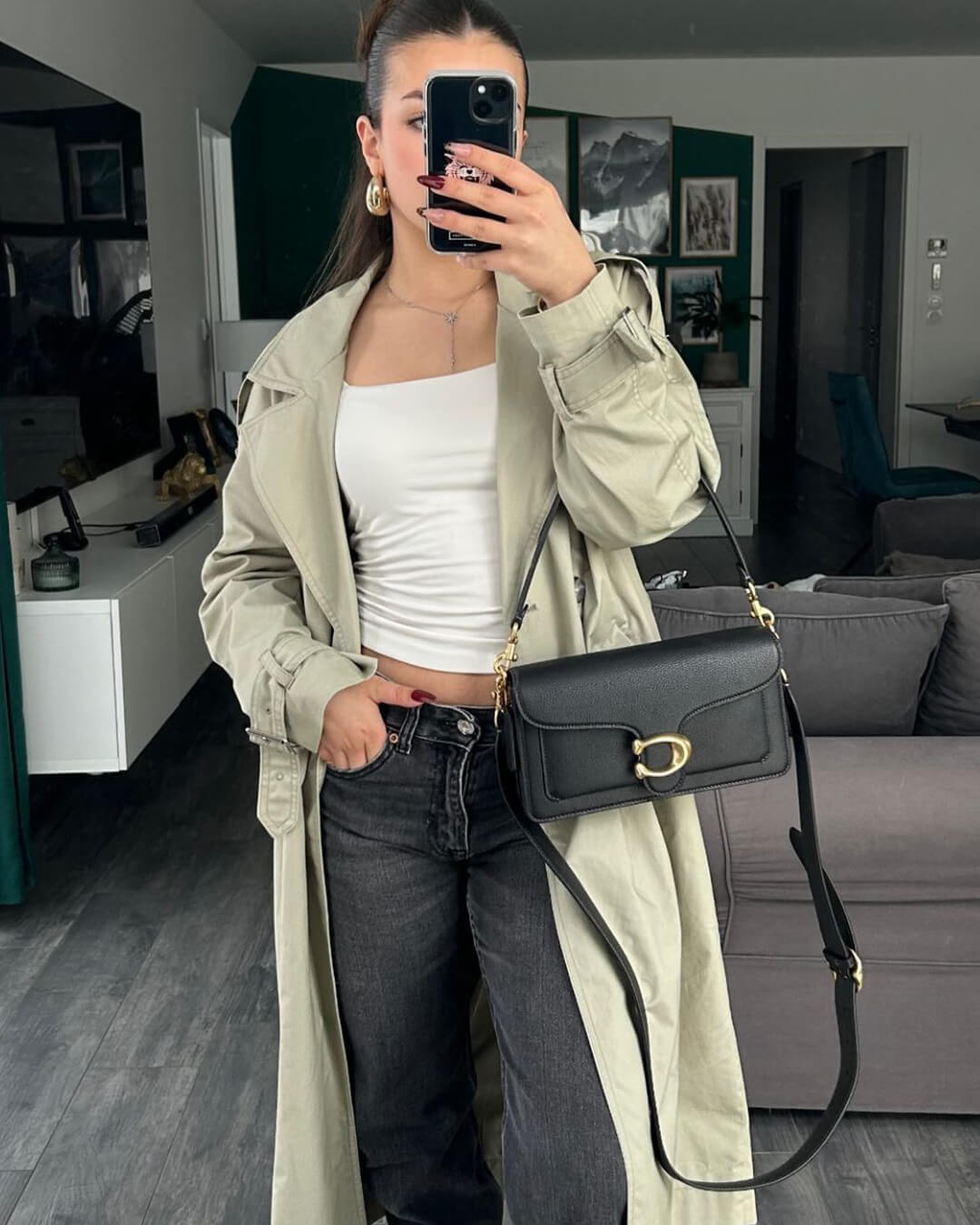 EB | Trenchcoat