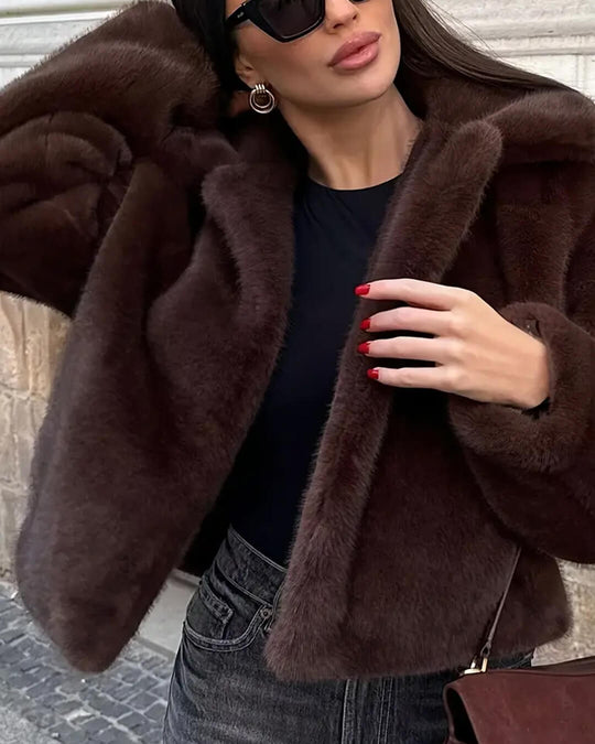 EB | Faux-Fur-Jacke