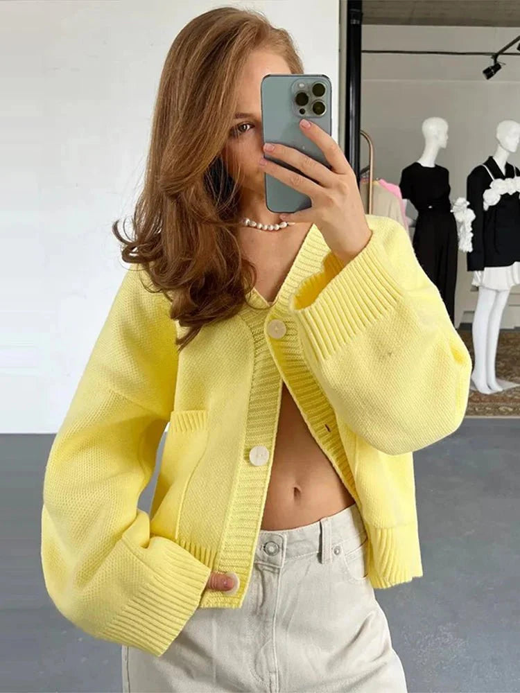 EB | Eleganter V-Ausschnitt Cardigan