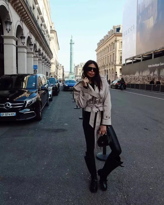 EB | Trenchcoat