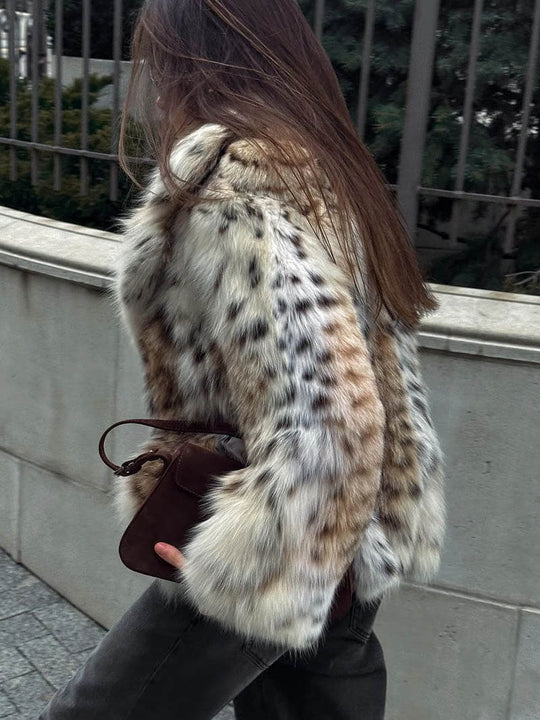 EB | Faux-Fur-Jacke