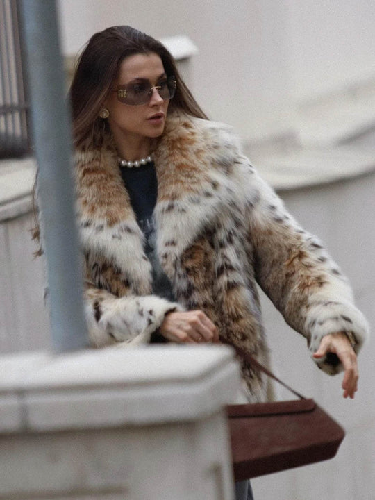 EB | Faux-Fur-Jacke