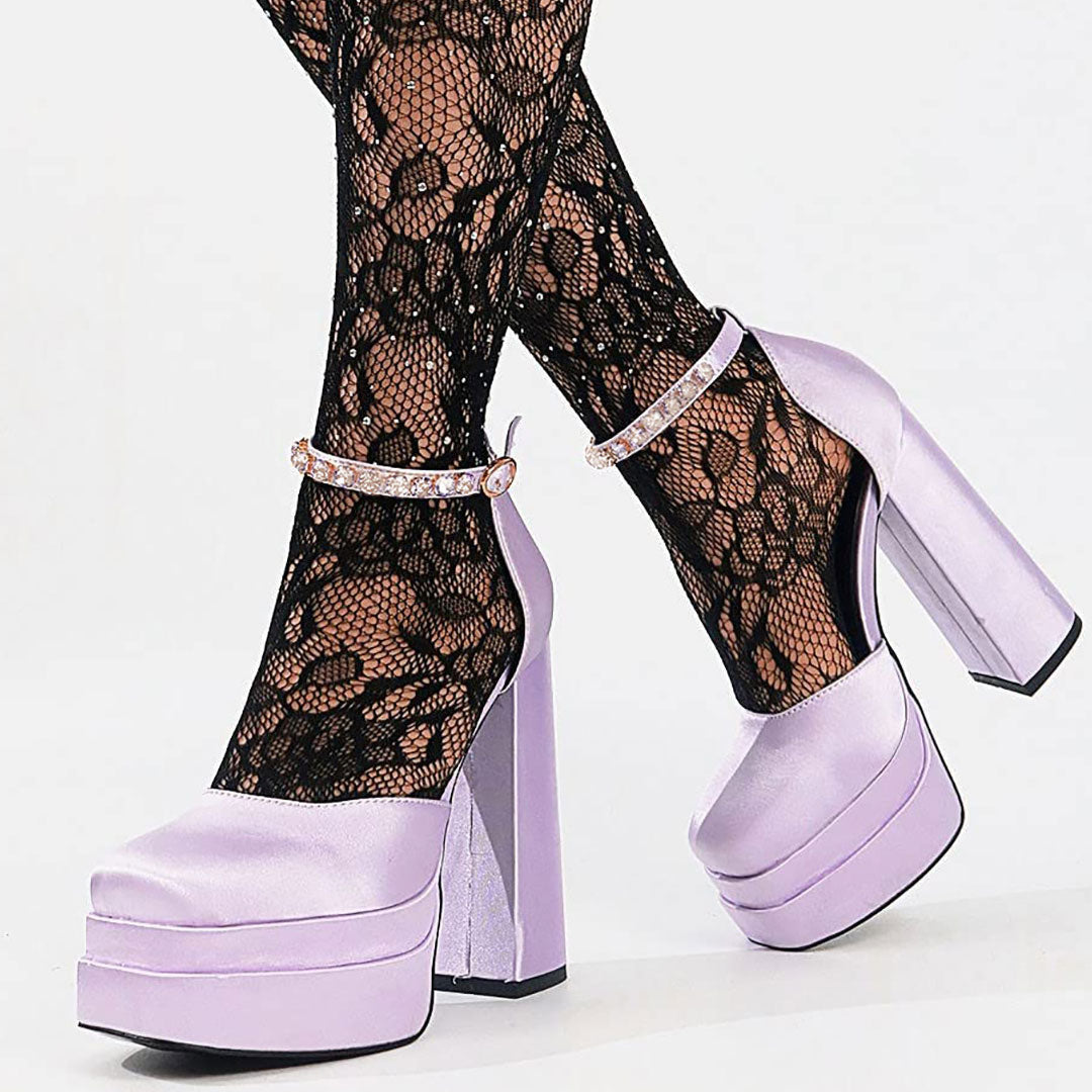 EB | Glänzende Satin Pumps mit Quadratischer Spitze und Klobigem Plateau