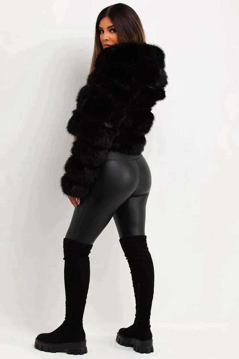 EB | Eleganter Wintermantel