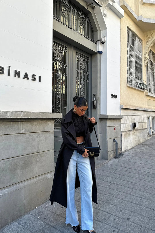 EB | Schwarzer Trenchcoat Im Eleganten Design für Damen