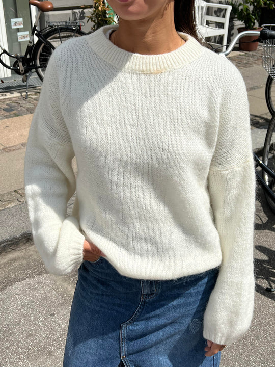 EB | Weicher Damensweater mit Lockerem Schnitt