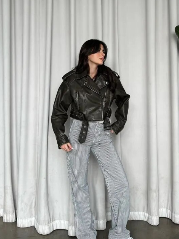 EB | Kurz Geschnittene Bikerjacke - Vintage & Stilvoll
