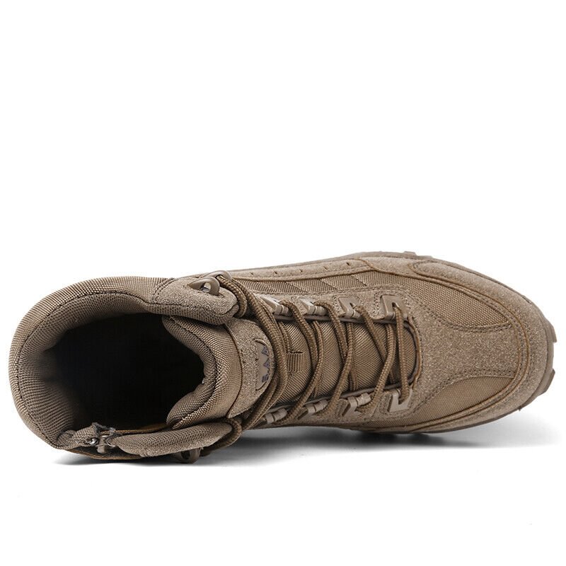 Coole militärische Winterstiefel
