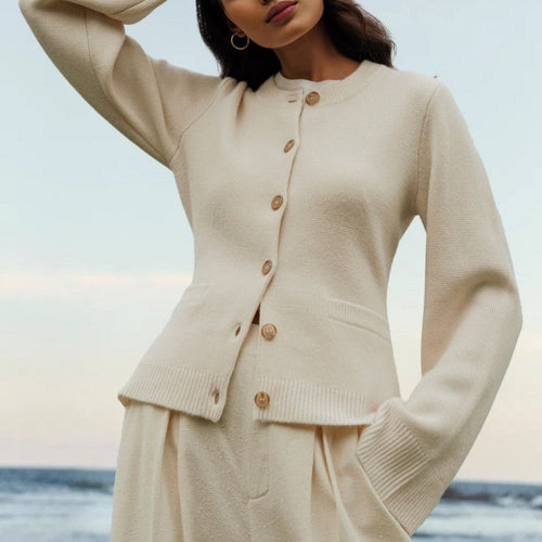 EB | Superweiche Strickjacke mit Knöpfen