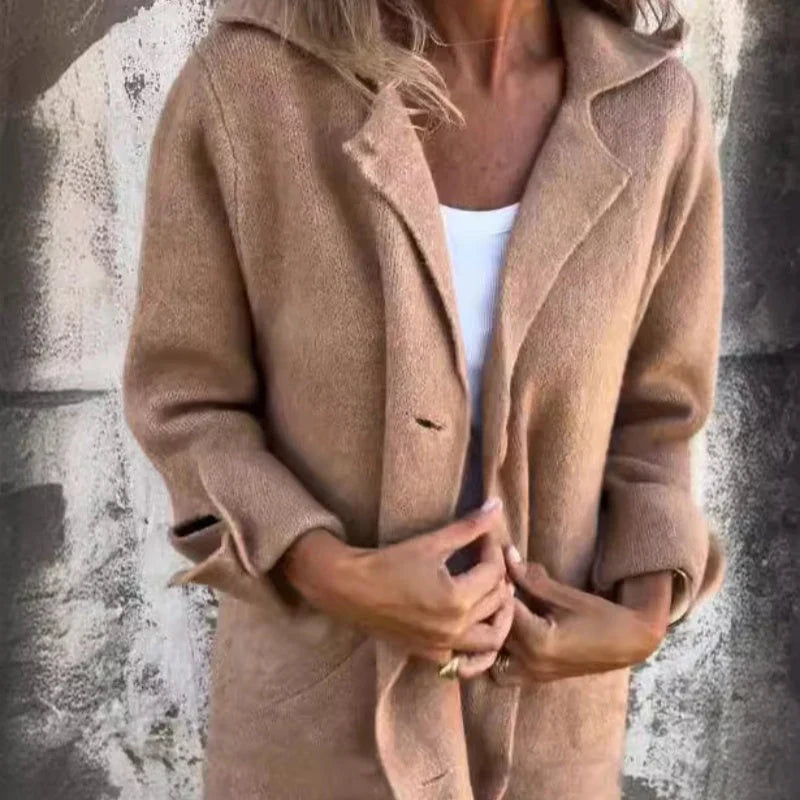 EB | Gemütliche Mittellange Jacke mit Umgeschlagenen Manschetten