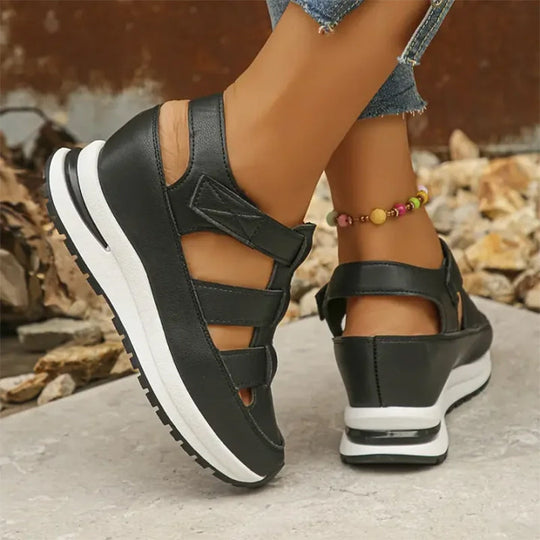 EB | Geschlossene Sneaker-Sandalen