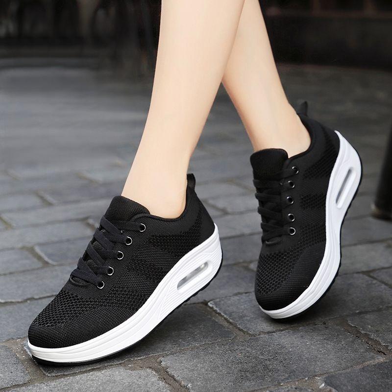 Leichte Mesh-Turnschuhe für Damen EB EB