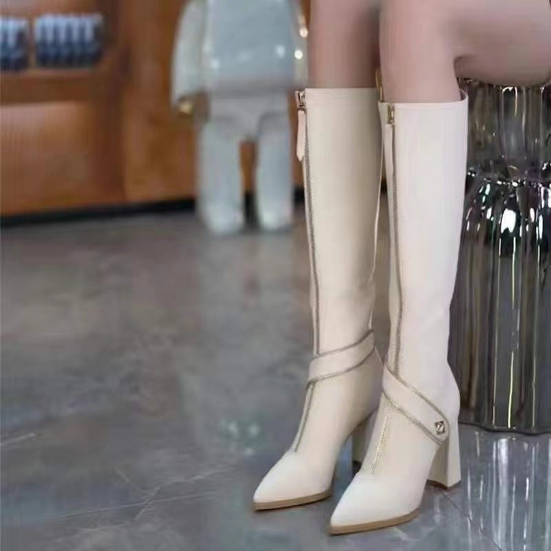 Zeitlose Statement-Stiefel mit spitzer Form EB EB