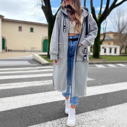 EB | Langer Sweatshirt mit Kapuze