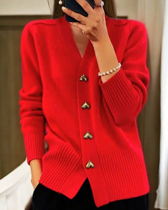 EB | Elegante Strickjacke mit Herzknöpfen