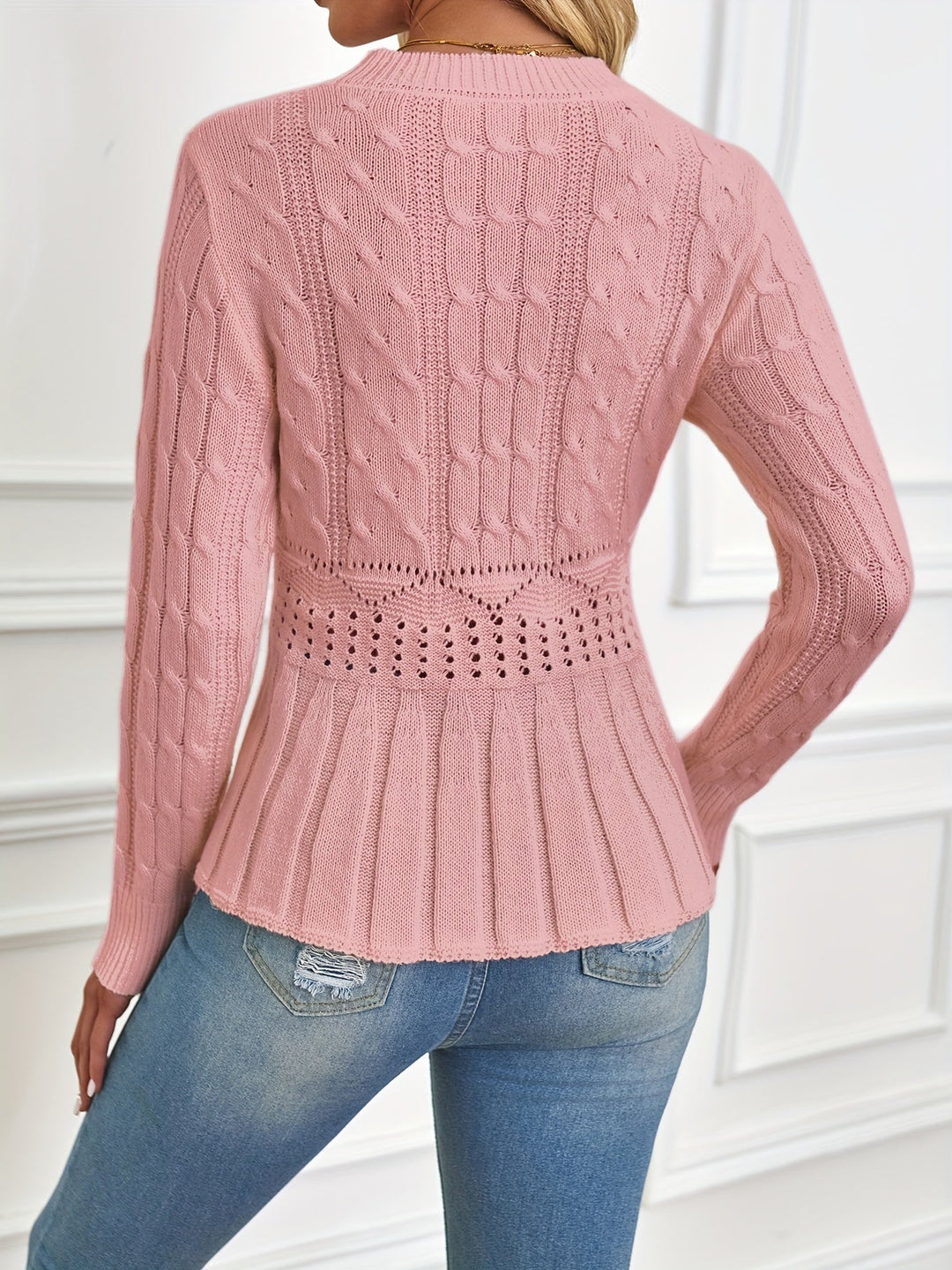 EB | Robuster Kabelstrickpullover mit Rundhalsausschnitt