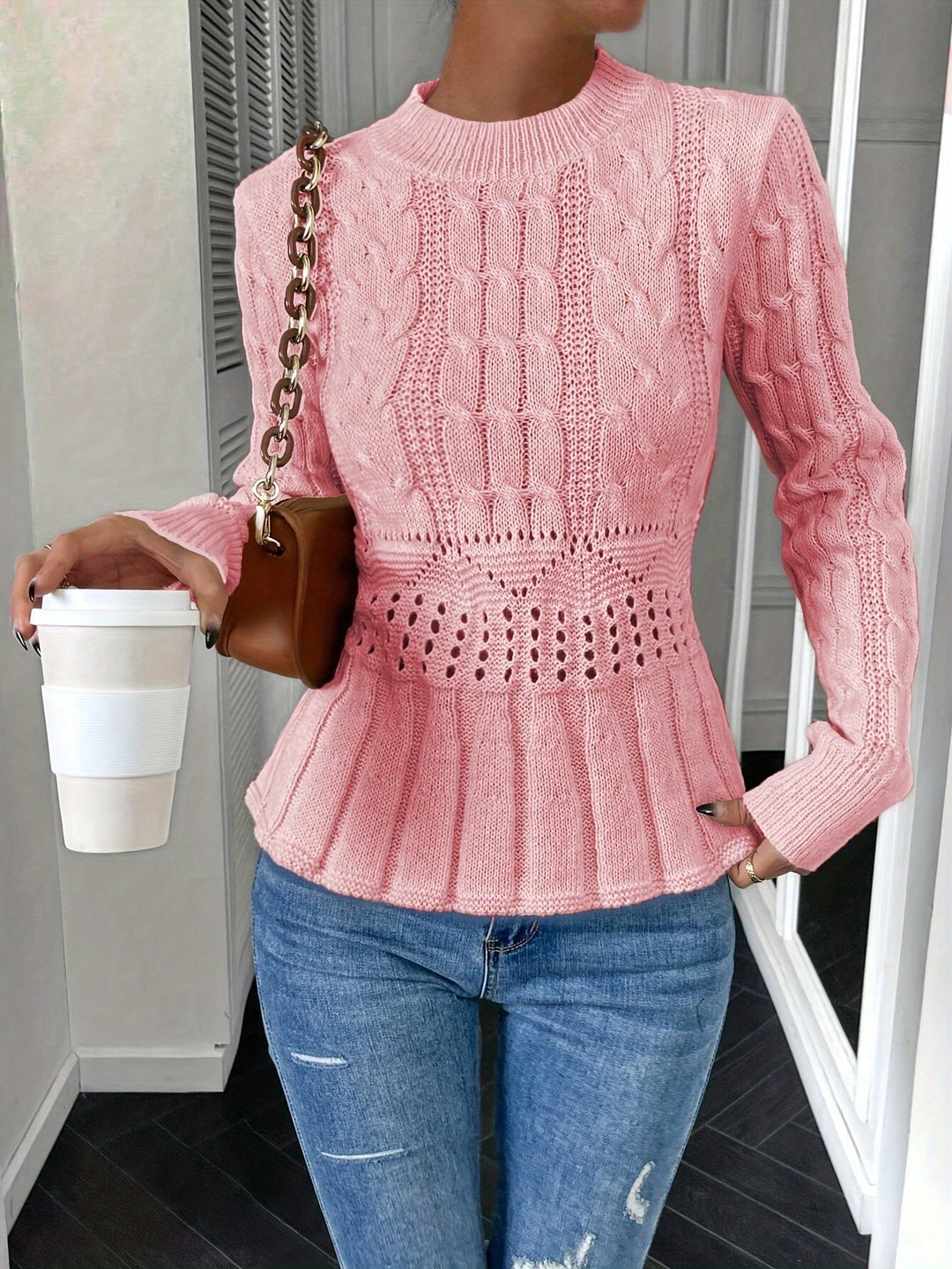 EB | Robuster Kabelstrickpullover mit Rundhalsausschnitt