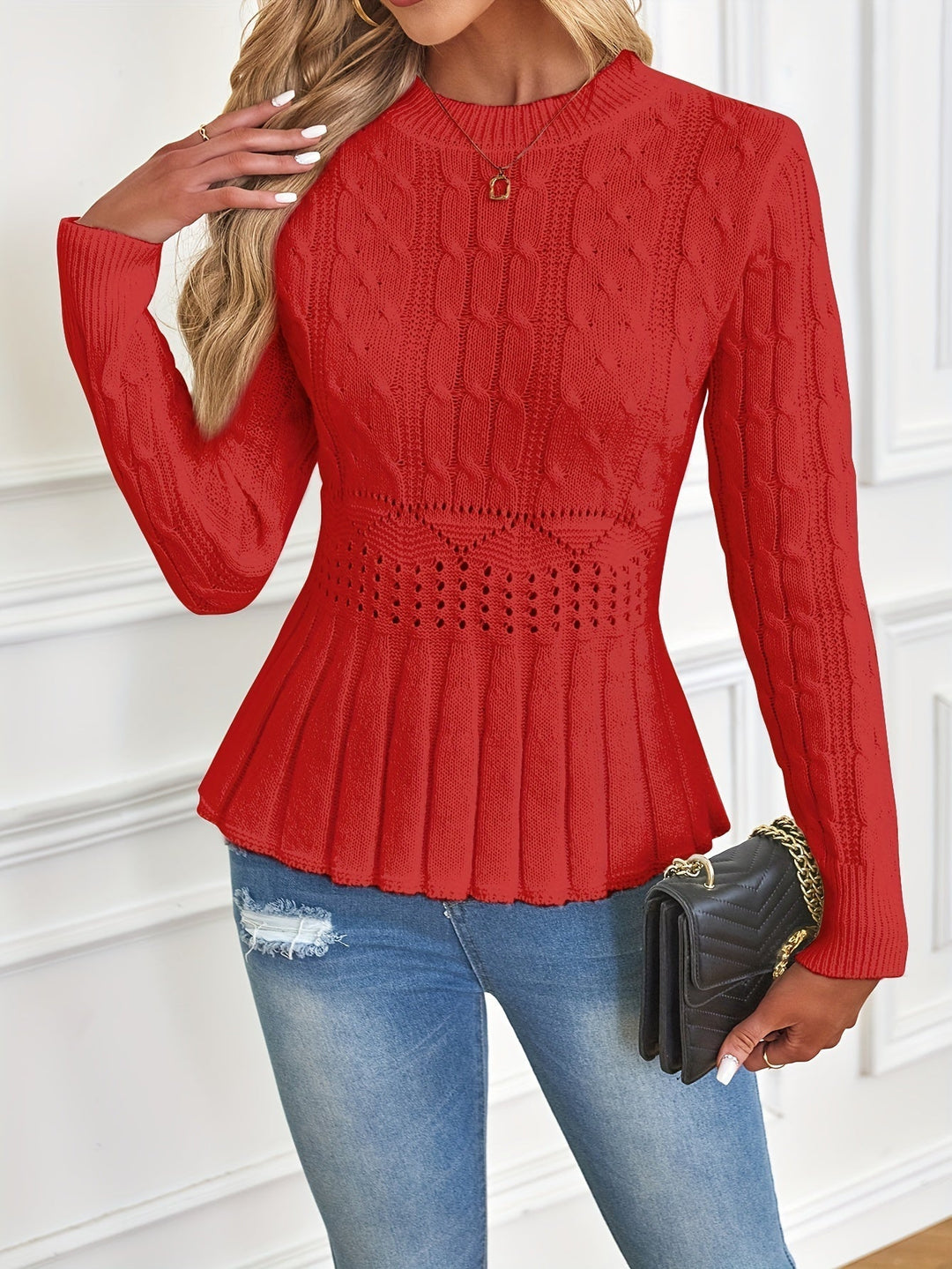 EB | Robuster Kabelstrickpullover mit Rundhalsausschnitt