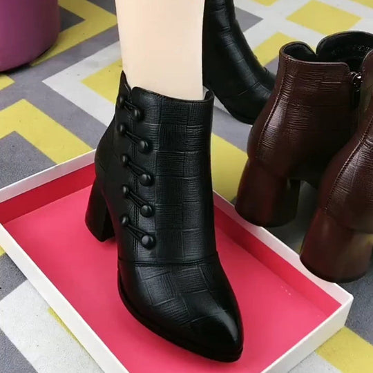 EB | Stilvolle Ankle Boots mit Absätzen