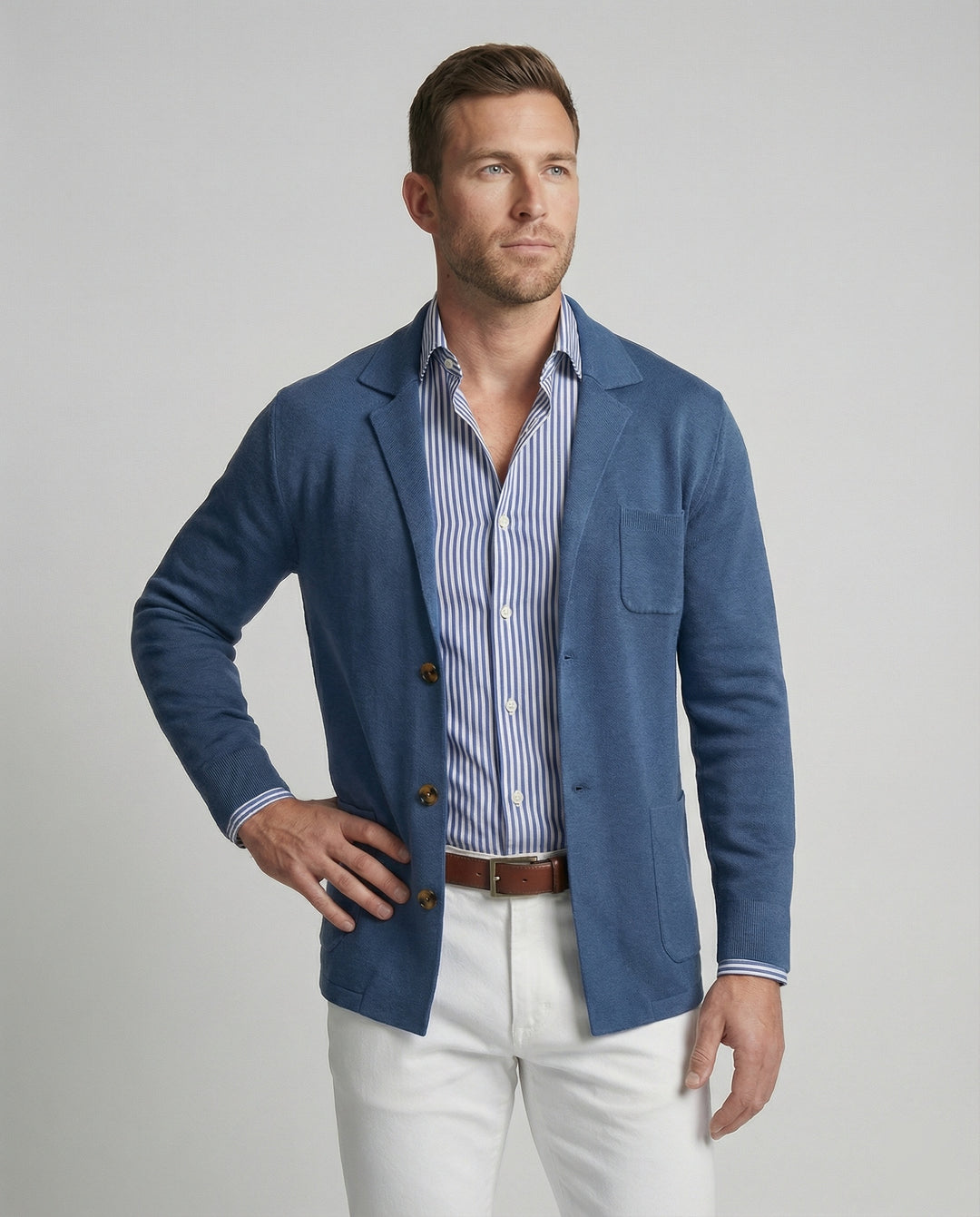 EB | Stilvolles Herrenblazer mit lässigen Knopfpatch-Taschen und Kragen