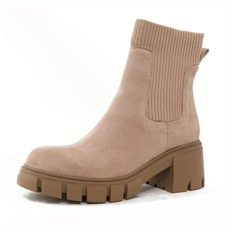 EB | Stylische Wildleder Winterstiefel für Frauen