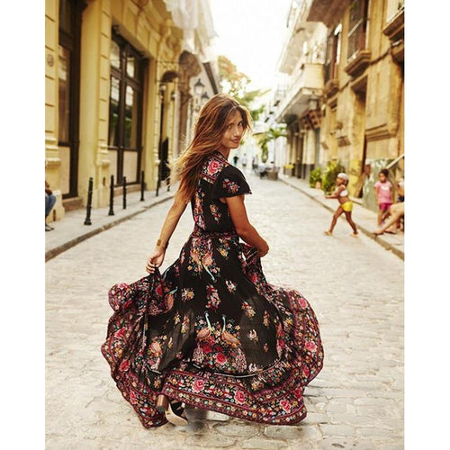 EB | Maxikleid Im Spanischen Stil