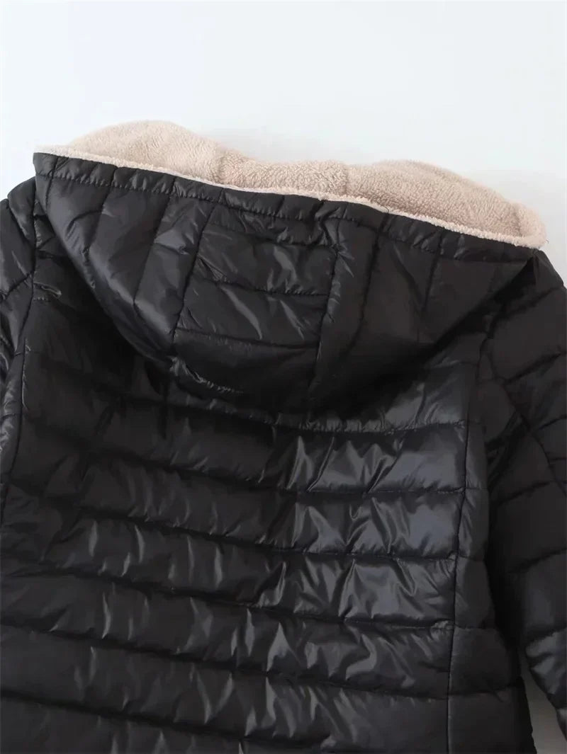 EB | Loose Fit Daunenjacke mit Kapuze - Lässig