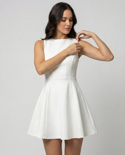 Damen A-Linien Kleid mit figurbetontem Oberteil EB