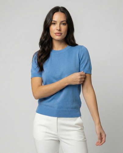 Damen Feinstrickpullover mit Kurzarmiger Silhouette und Weich Fließendem Material EB