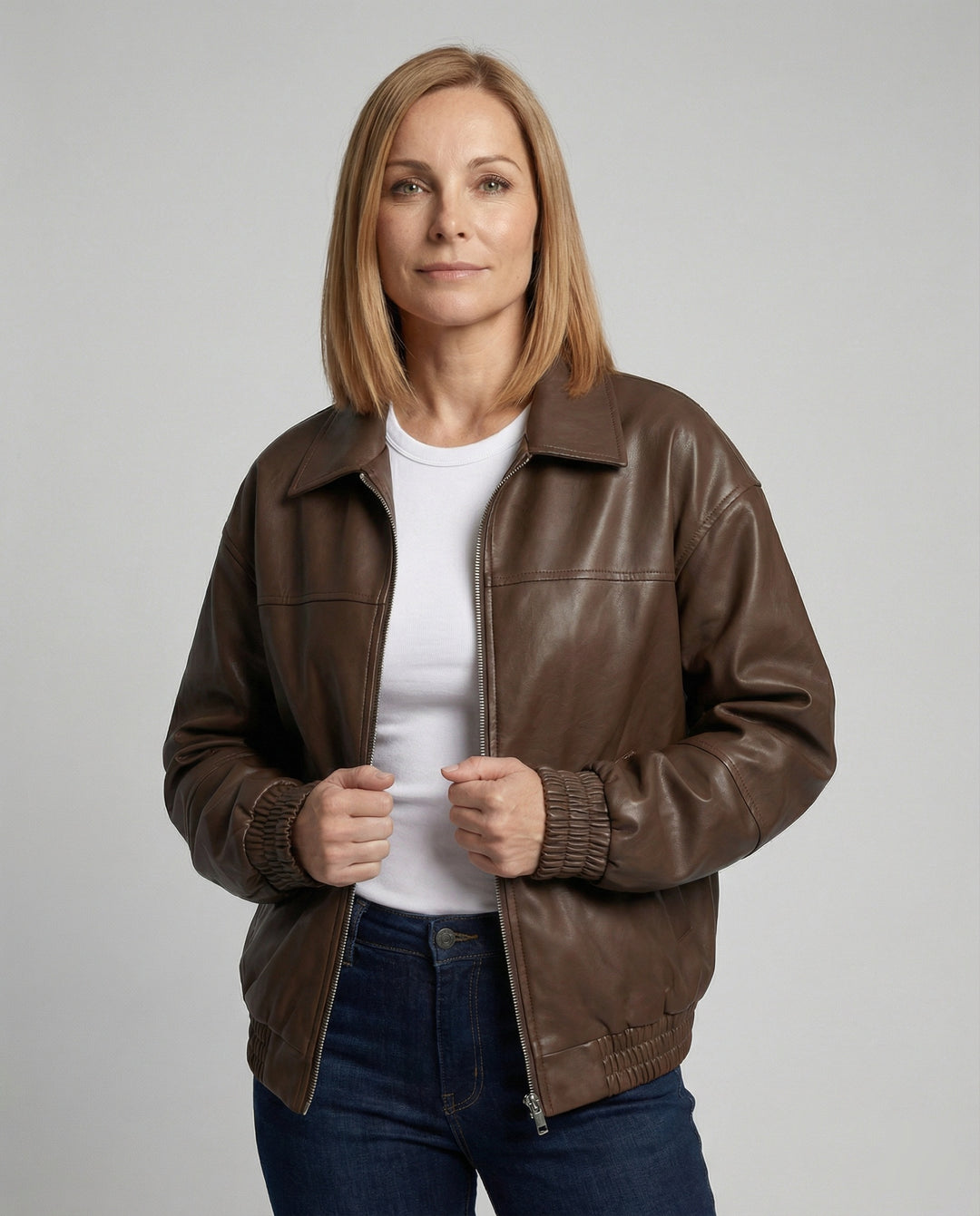 Damen Lässige Lederjacke mit Nieten