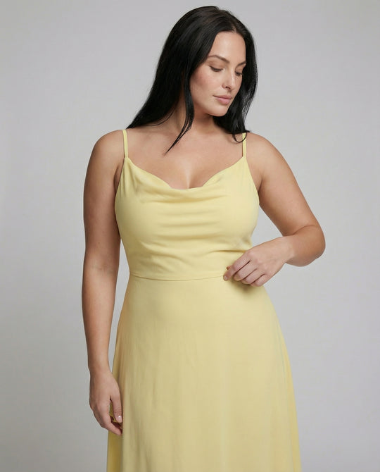 EB | Lange Drapierte Kleid mit Eingebautem Bh