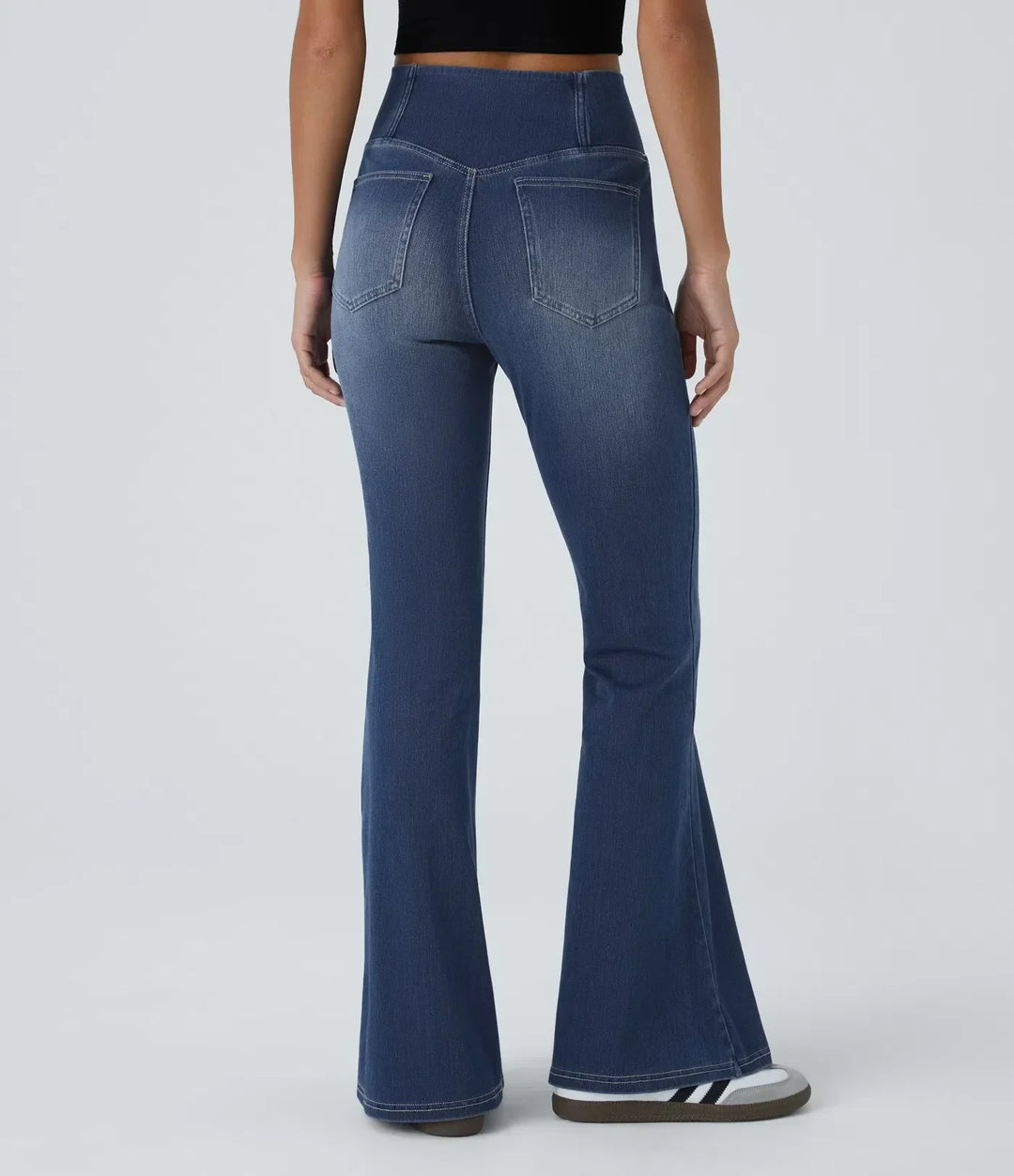 EB | Hoch Taillierte, Ausgestellte Jeans