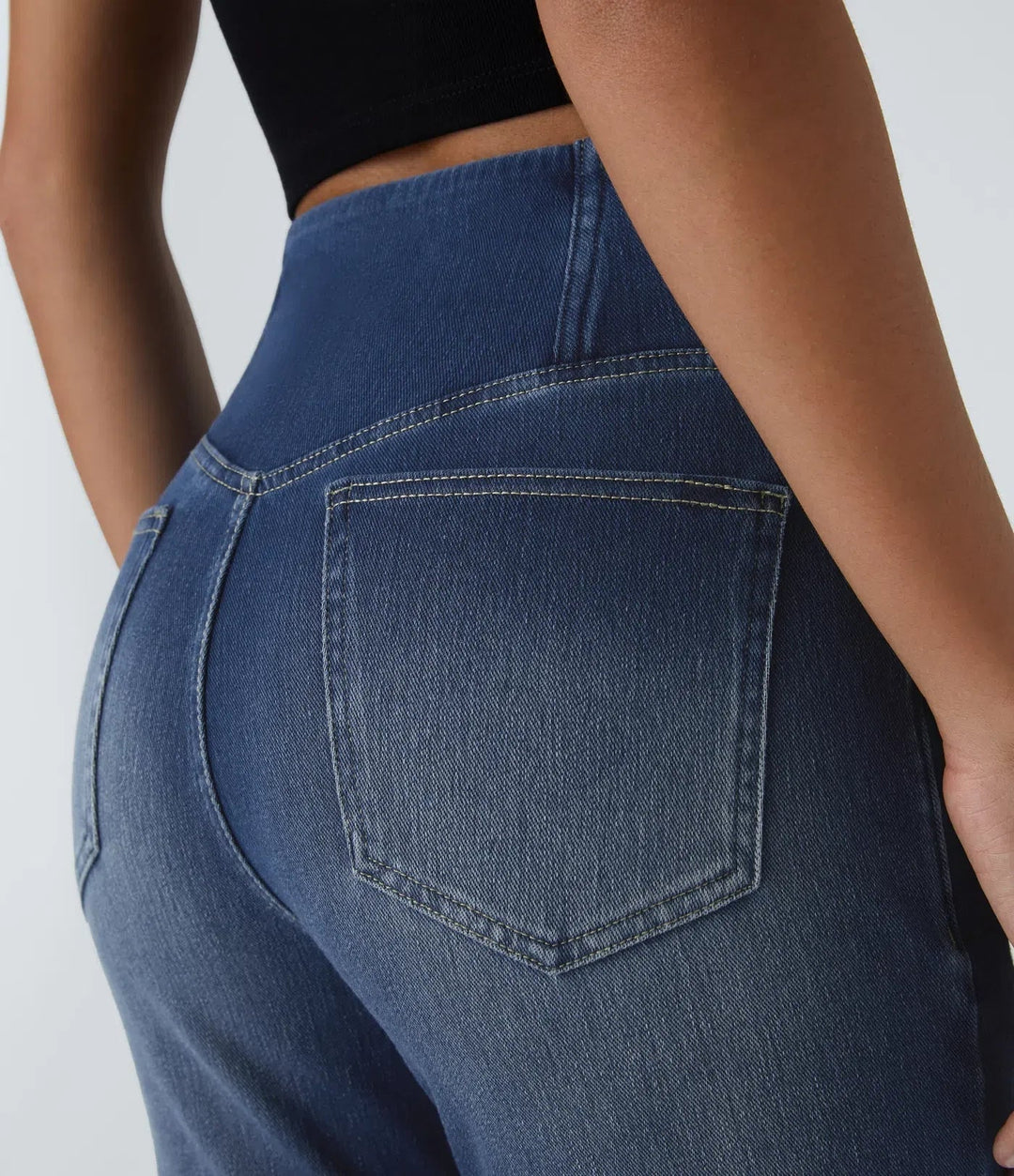 EB | Hoch Taillierte, Ausgestellte Jeans