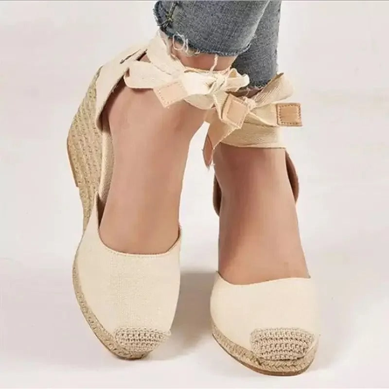 Sandalen mit Schnürsenkeln für Frauen EB