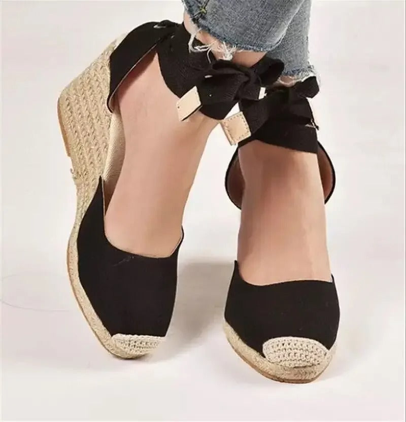 Sandalen mit Schnürsenkeln für Frauen EB